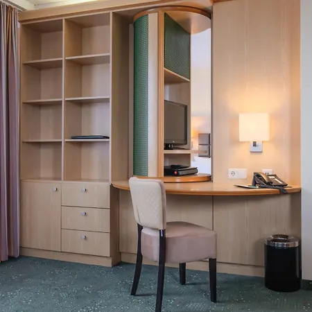 Suite Hotel Leipzig 4*