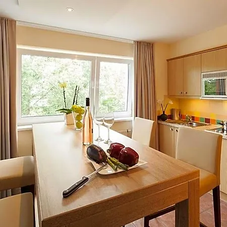Suite Hotel Leipzig Szálloda 4*